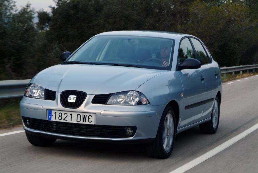  Seat Cordoba 2002 года  (фото 4 из 24)
